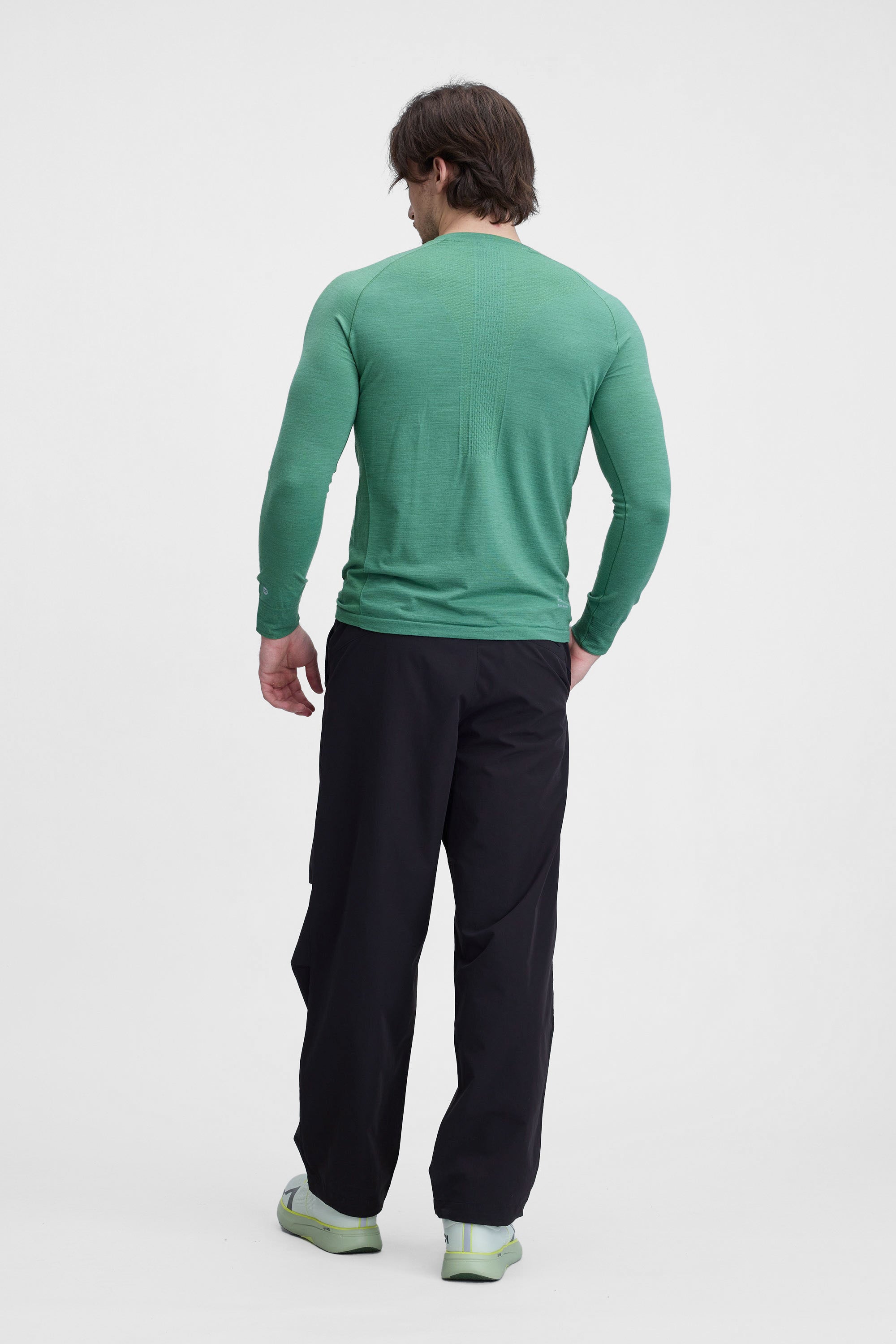 Men's PerformaWool Classic Fit Long Sleeve Top